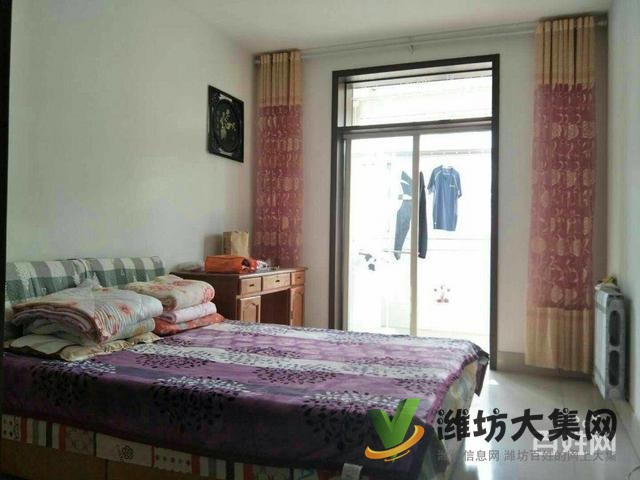 城區(qū)中央多層 一小學(xué) 區(qū)房 帶南向車庫 精裝無稅